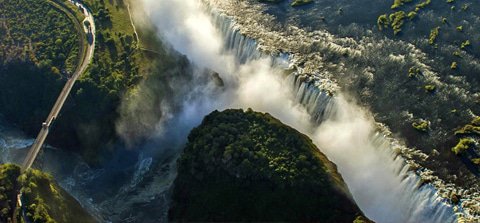 Victoria Falls: Zambia or Zimbabwe?