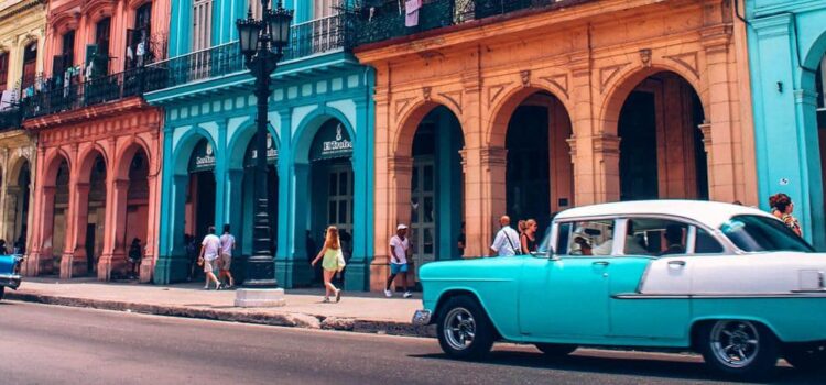 A Brief Encounter with Havana: Salsa, Revolutionary History & Caribbean Heat