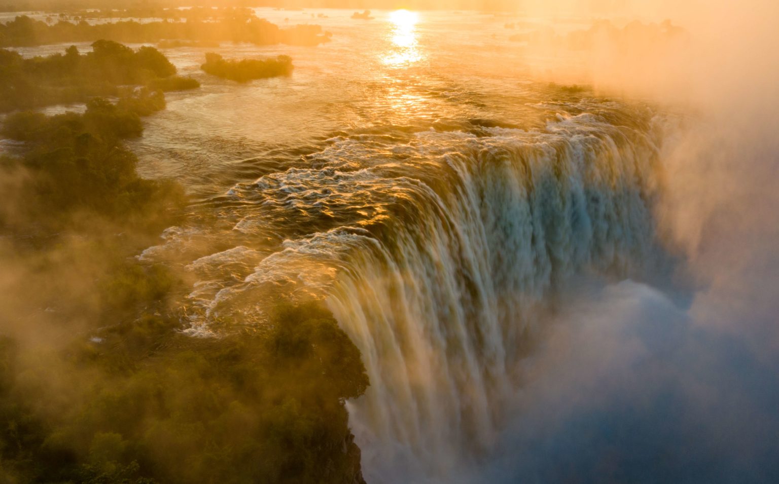 Victoria Falls_May